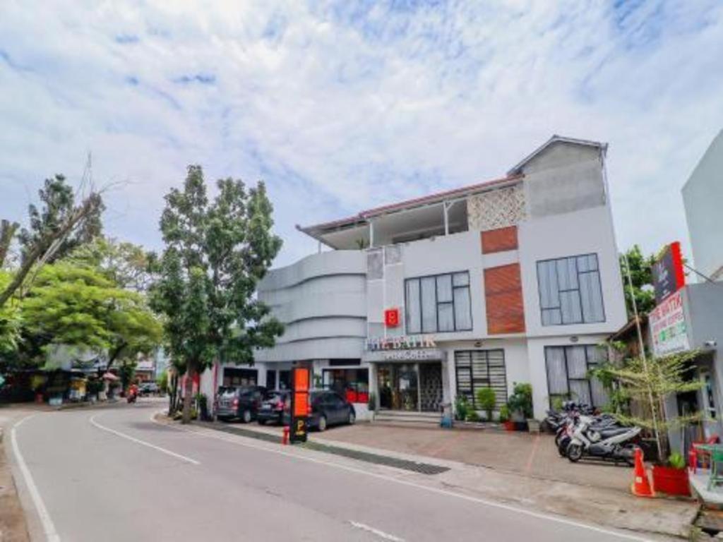 Collection O 31 The Batik Bed And Coffee Bandung Hotell Eksteriør bilde