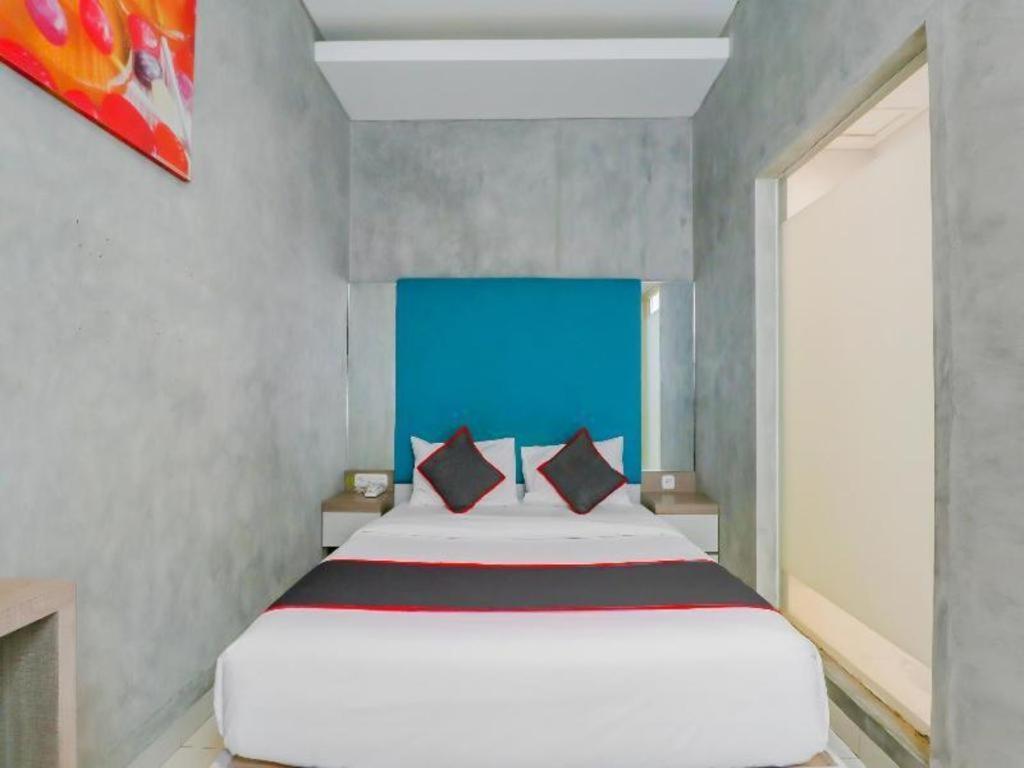 Collection O 31 The Batik Bed And Coffee Bandung Hotell Eksteriør bilde